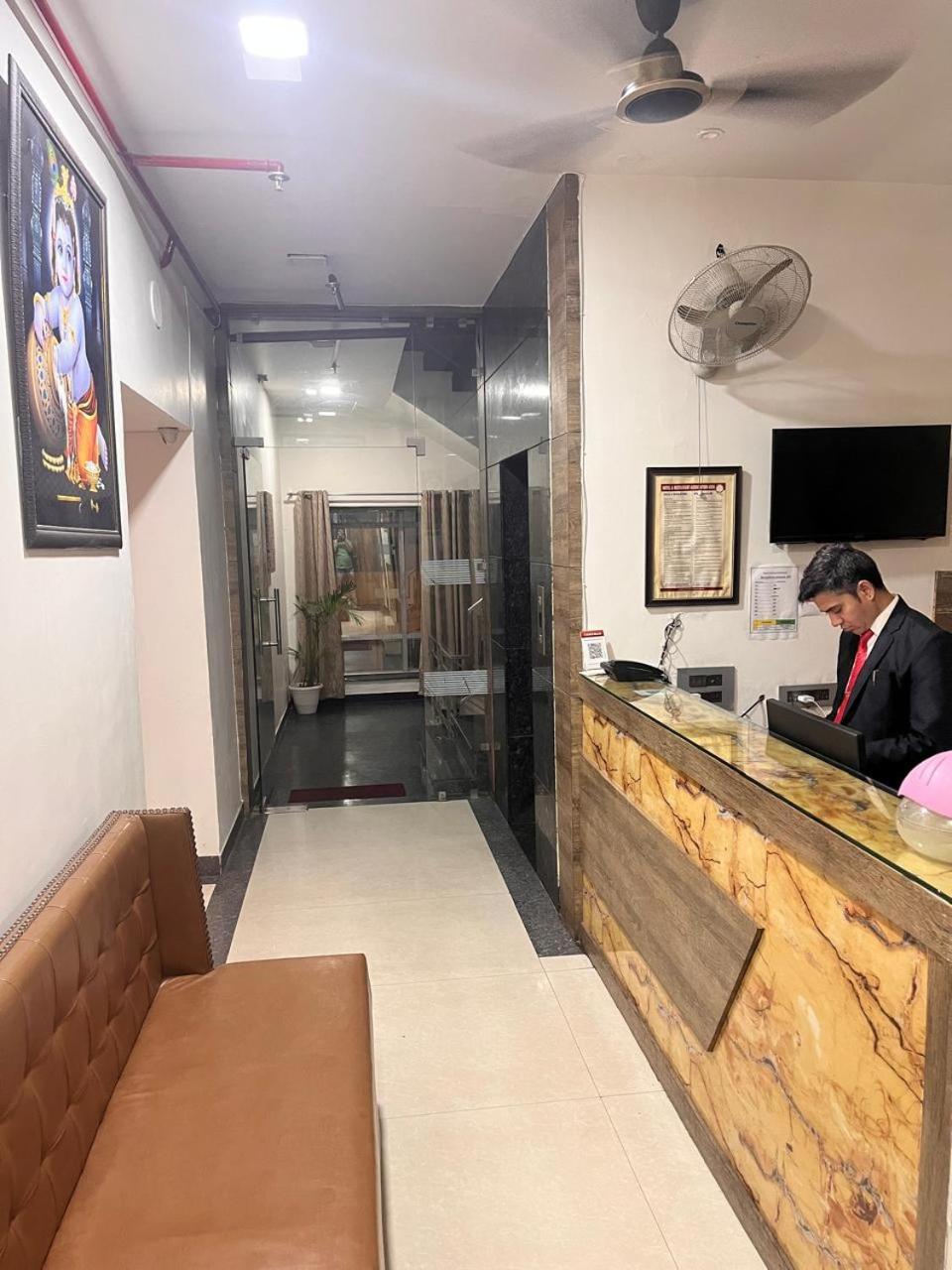Hotel Parklane Agra (Uttar Pradesh) Esterno foto